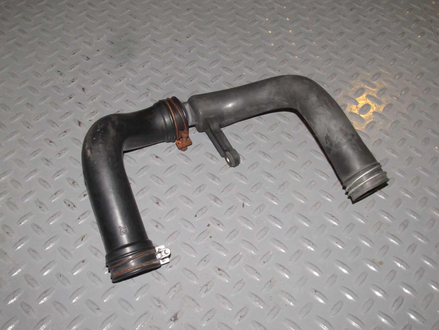 90 91 92 93 94 95 96 Nissan 300zx Non Turbo OEM Intake Air Elbow Duct Tube - Right