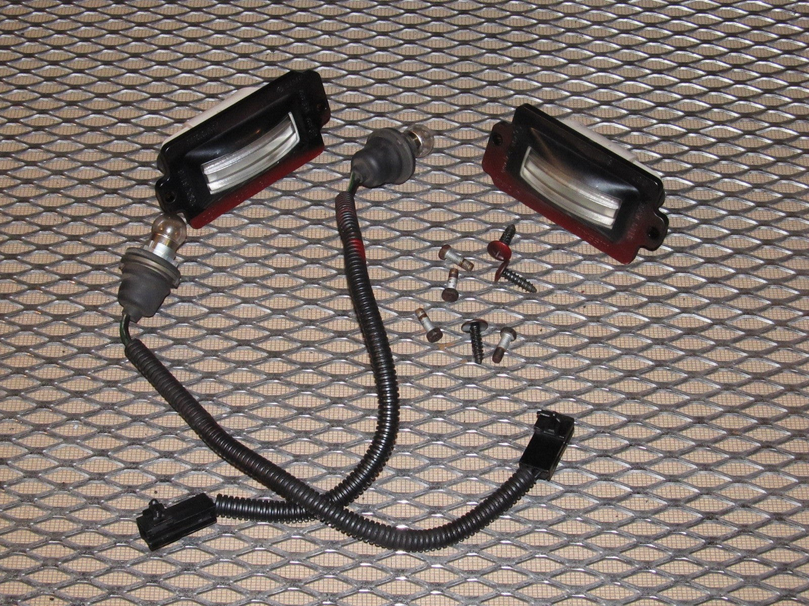 91 92 93 94 Nissan 240SX OEM Rear License Plate Light Lamp