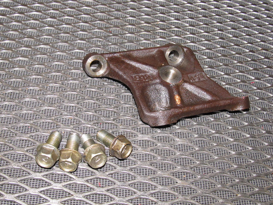 94 95 96 97 Mitsubishi 3000GT Engine Knock Sensor Bracket