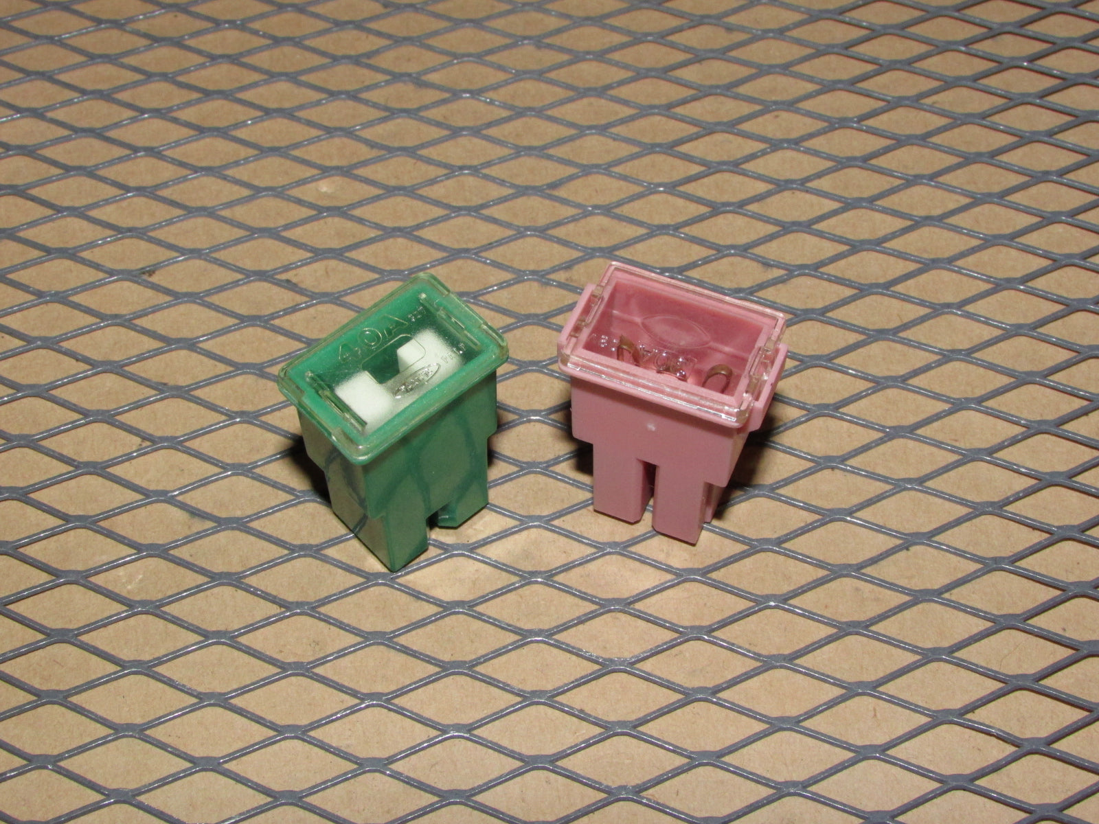 Mazda Pal Fuse 30A 40A