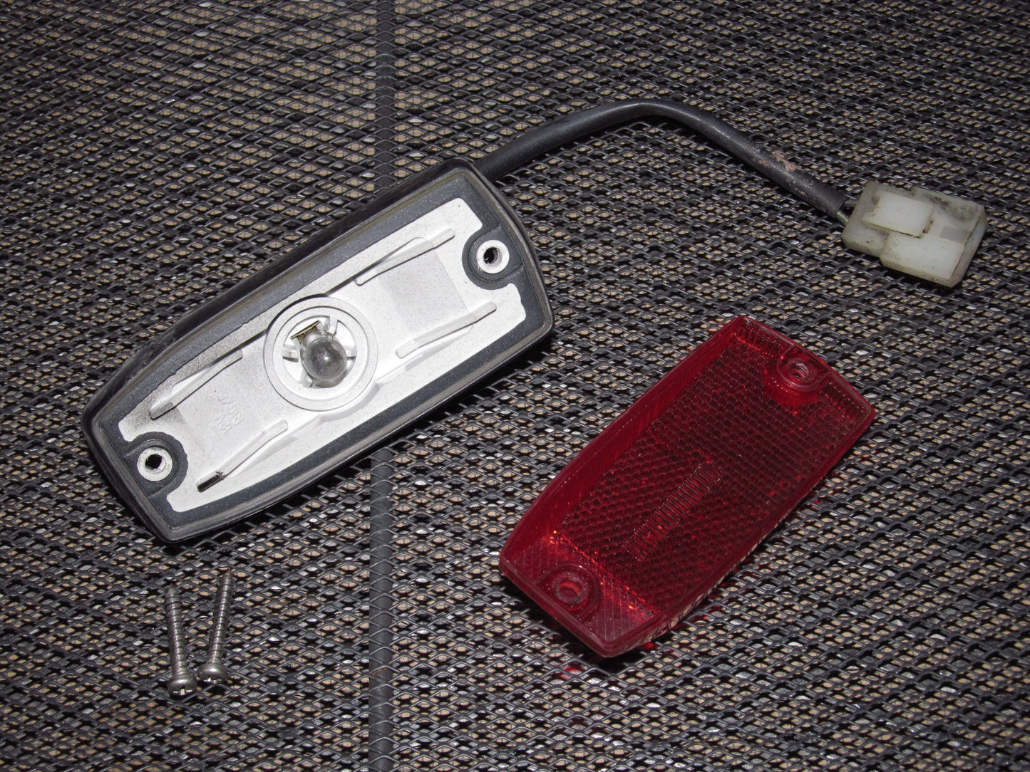 79 80 Datsun 280zx OEM Rear Side Marker - Left