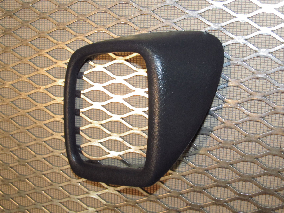 90-96 Nissan 300zx OEM Door Air Vent Louver Bezel - Left – Autopartone