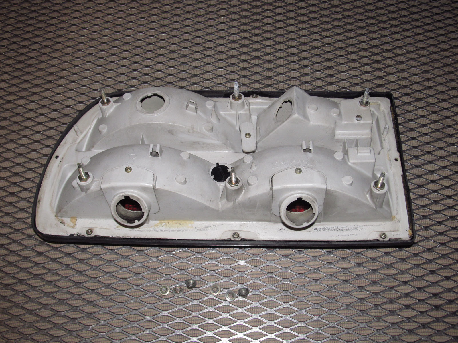 79 80 81 Datsun 280zx OEM Tail Light- Right – Autopartone