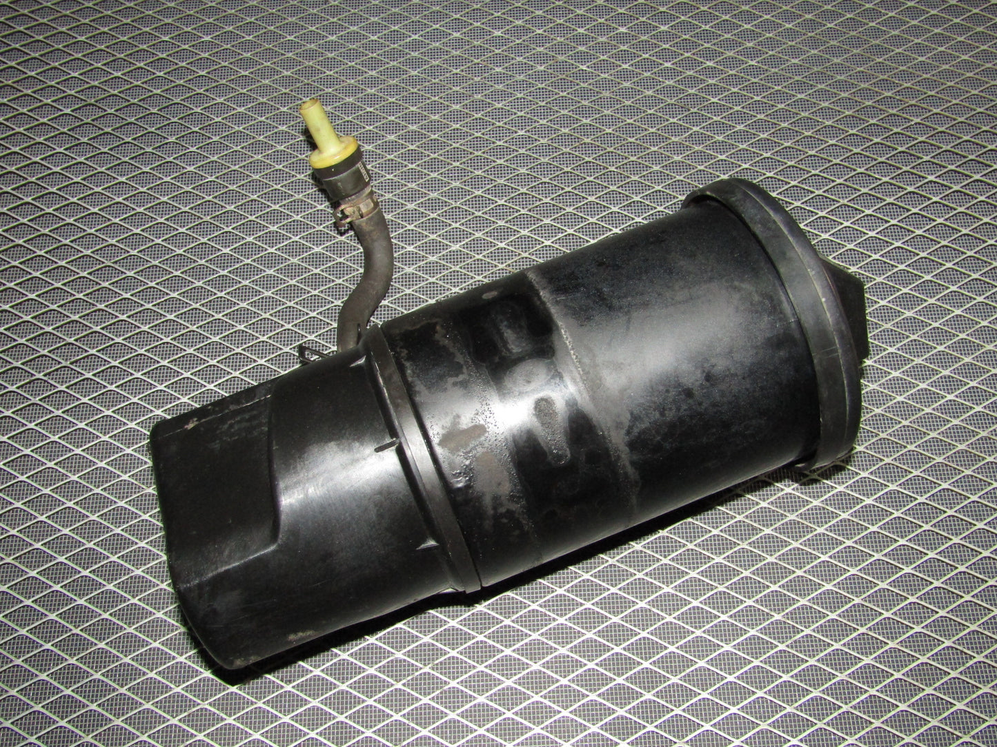 92-93 Toyota Camry OEM Charcoal Canister Evap Purge Tank - V6