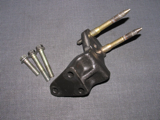 94-01 Acura Integra OEM B18B1 Upper Motor Mount Bracket - Left