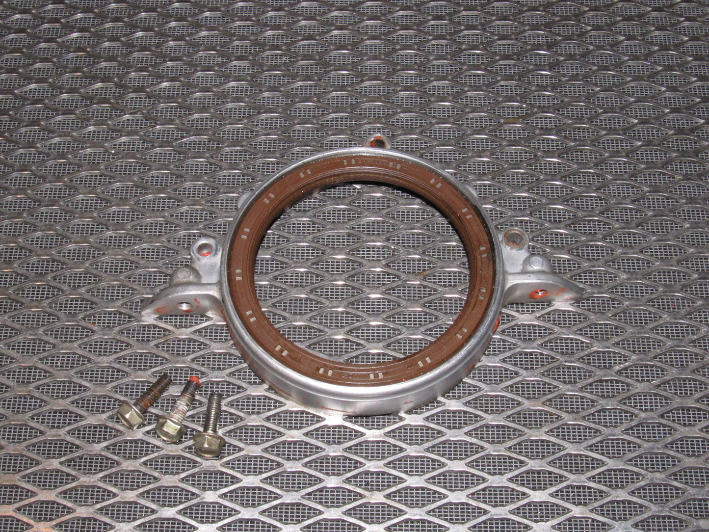 94 95 96 97 Mitsubishi 3000GT Engine Rear Main Seal