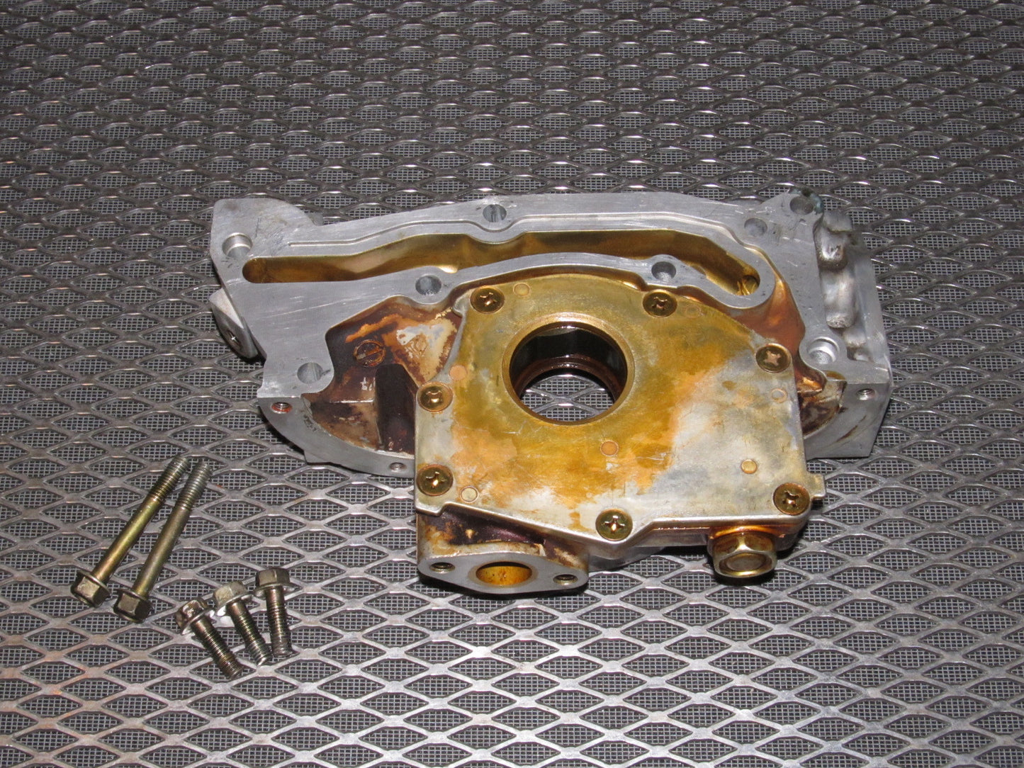 94 95 96 97 Mitsubishi 3000GT Engine Oil Pump