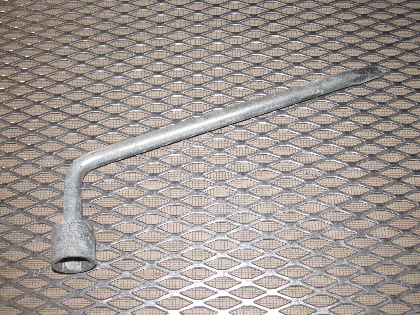 90 91 92 93 94 95 96 Nissan 300zx Spare Tire Lug Socket Wrench