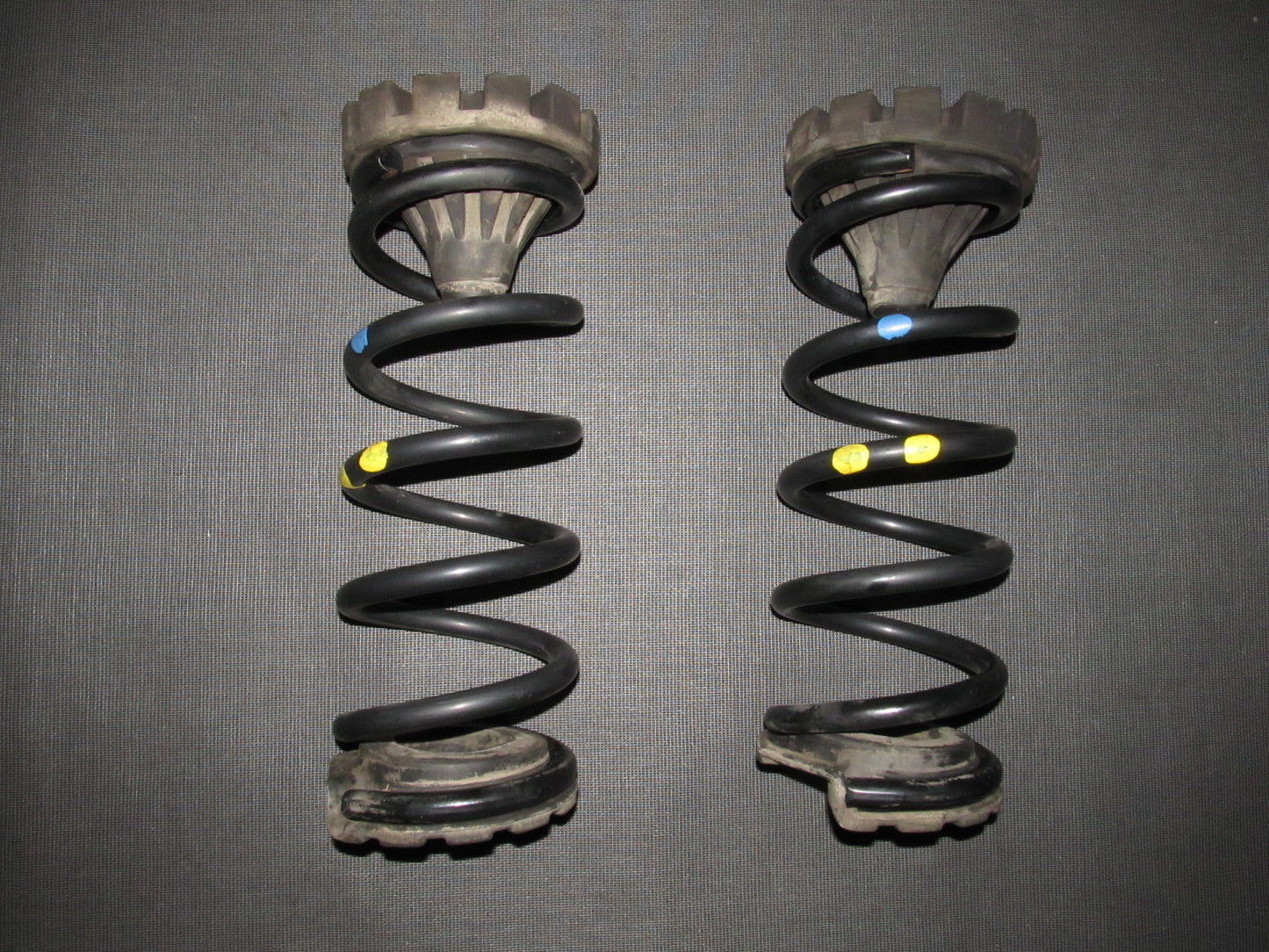 03-04 Infiniti G35 Sedan OEM Rear Coil Springs - Suspension