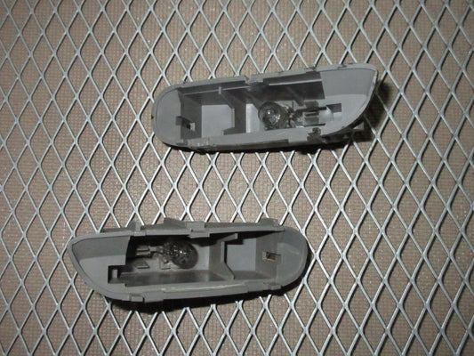 92 93 Lexus ES300 OEM Front Door Panel Courtesy Light