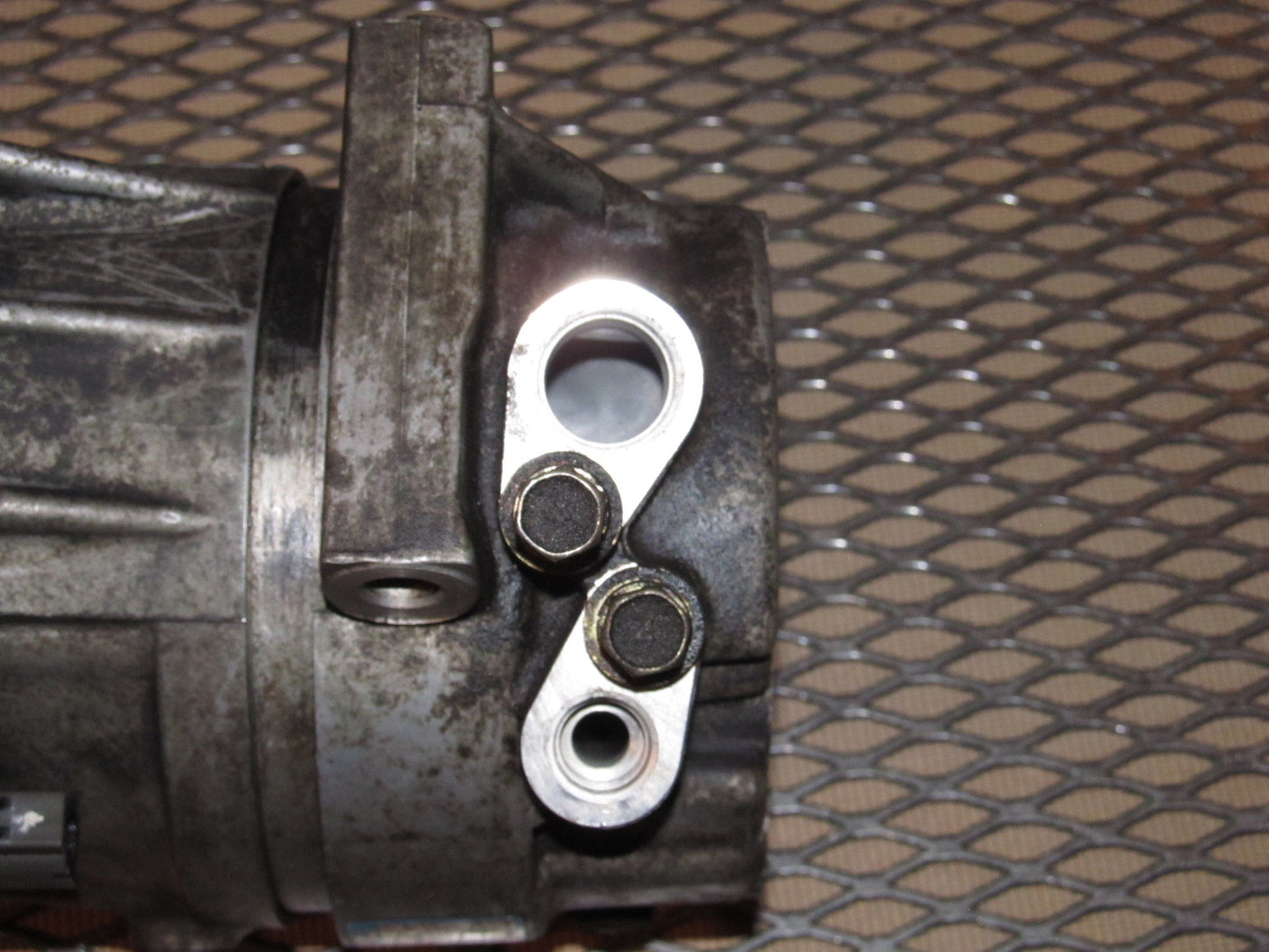 91 92 93 94 Nissan 240SX OEM A/C Compressor & Clutch