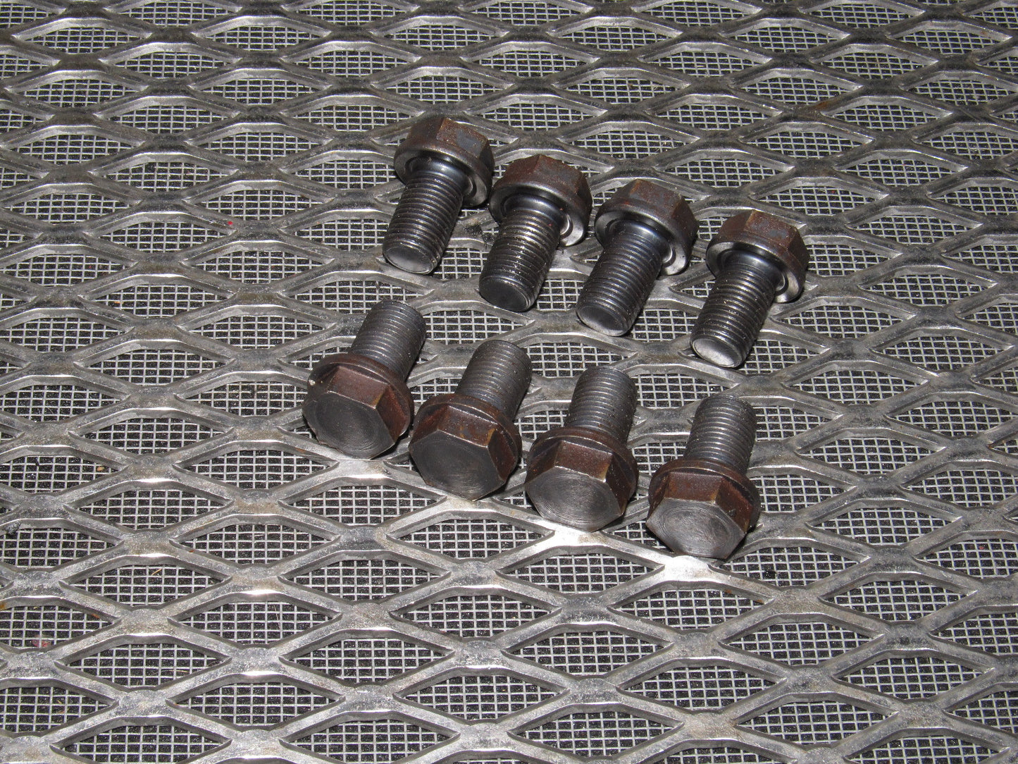 94 95 96 97 Mitsubishi 3000GT Crankshaft Flexplate Mounting Bolt