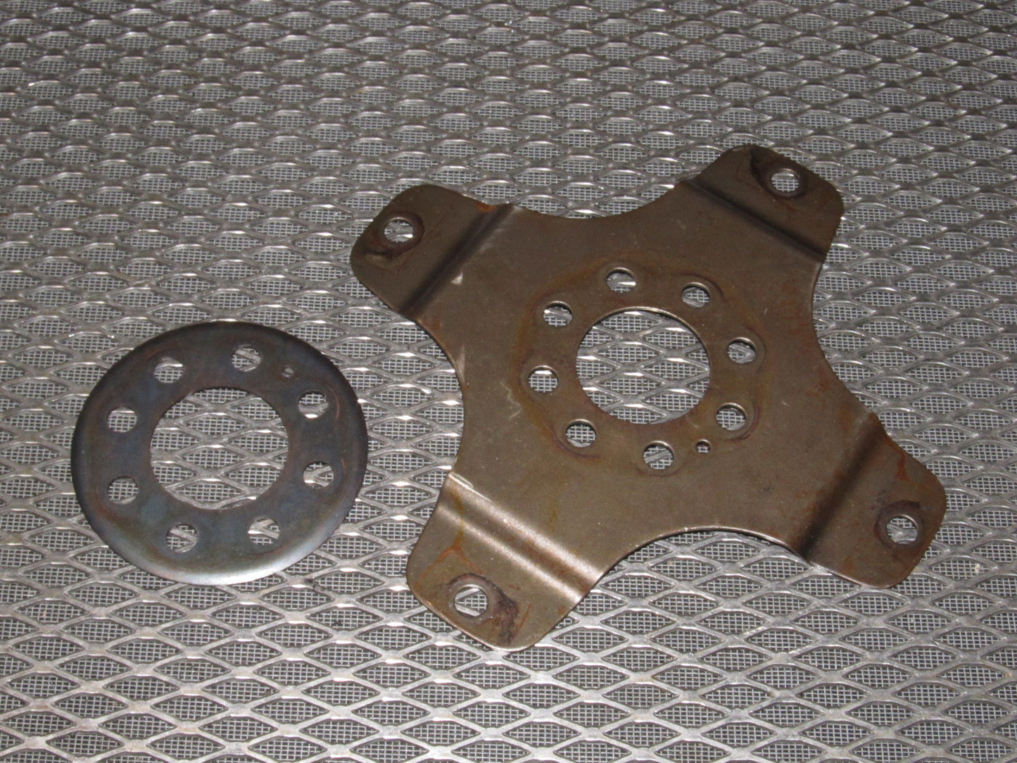 94 95 96 97 Mitsubishi 3000GT Crankshaft Torque Converter Mounting Plate