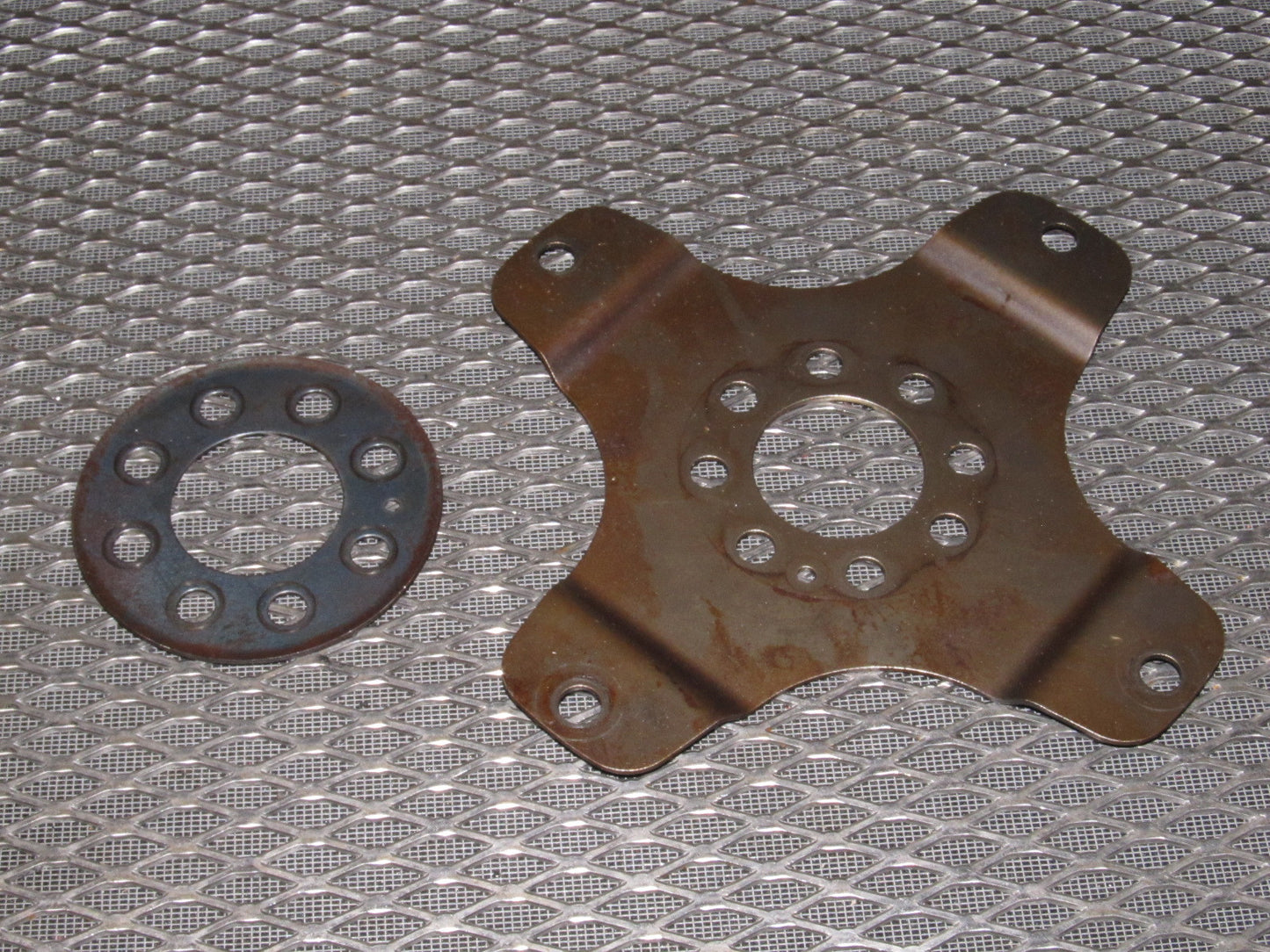 94 95 96 97 Mitsubishi 3000GT Crankshaft Torque Converter Mounting Plate