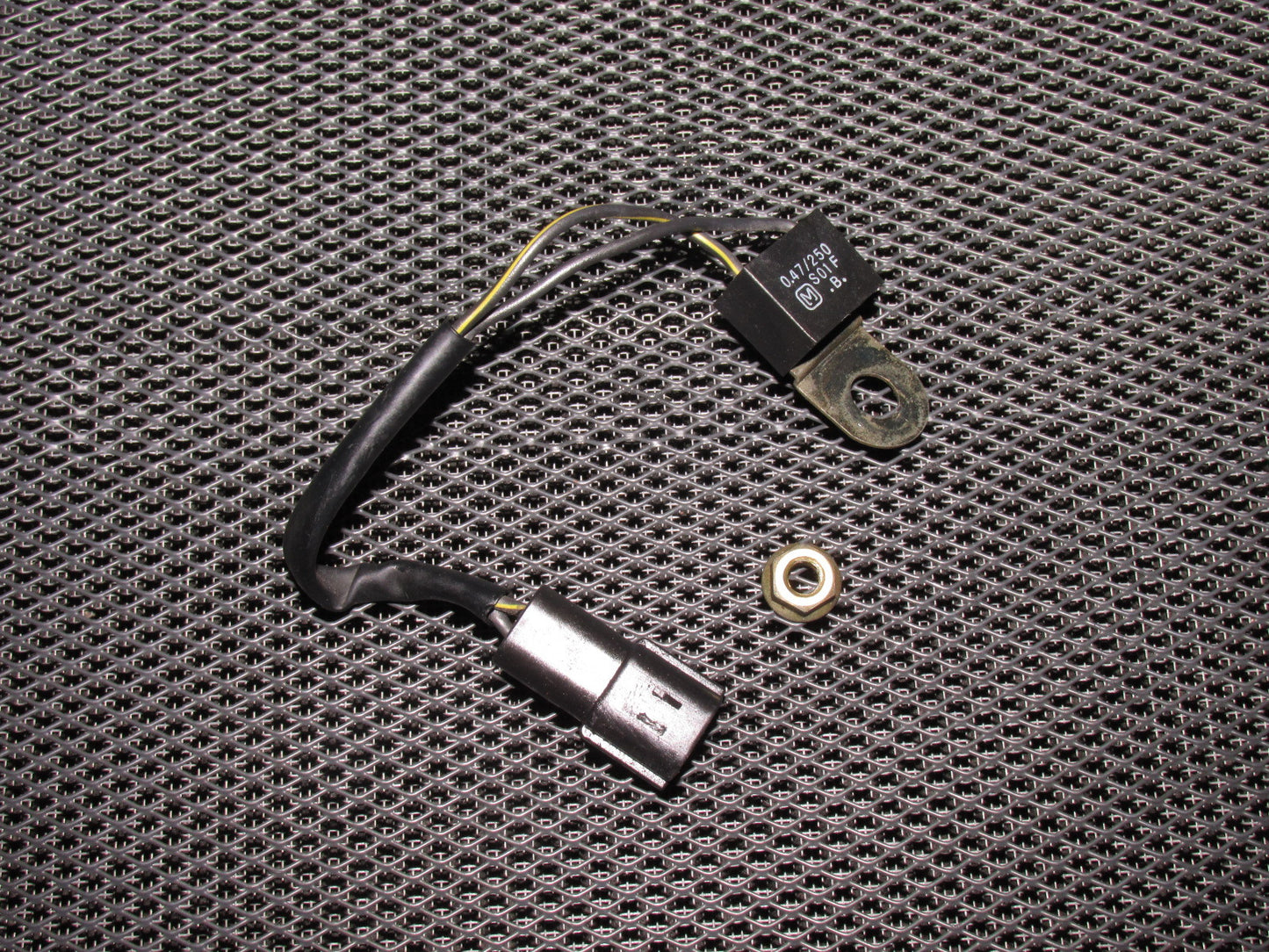 90 91 92 93 Mazda Miata OEM Ignition Condenser 0.47/250