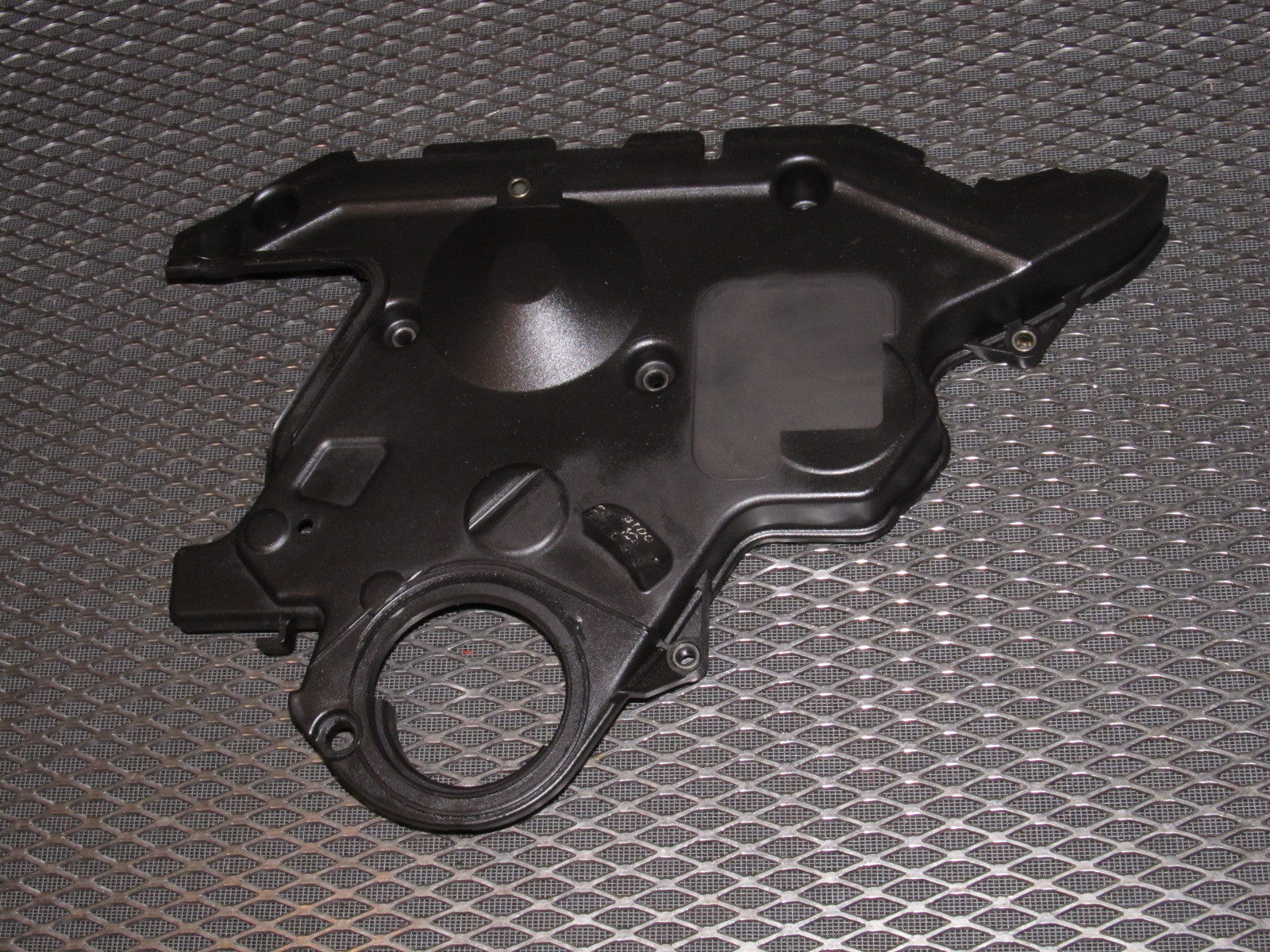 94 95 96 97 Mitsubishi 3000GT Engine Lower Timing Belt Cover