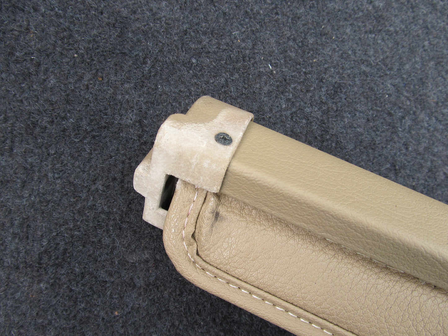 94 95 96 97 Mitsubishi 3000GT Trunk Cover