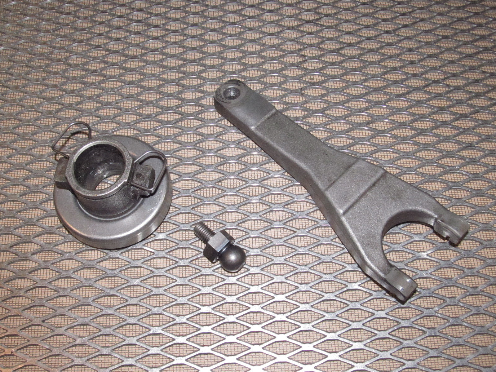 90-96 Nissan 300zx OEM Clutch Fork & Bearing & Pivot – Autopartone