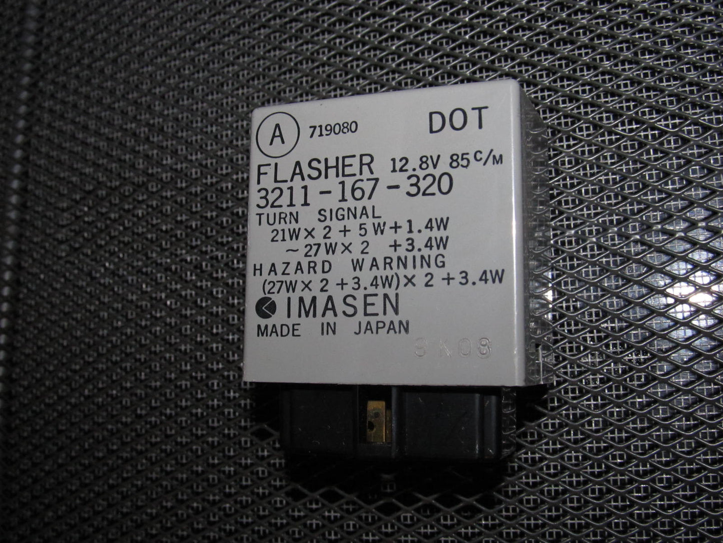90 91 92 93 Mazda Miata OEM Flasher Relay 3211-167-320