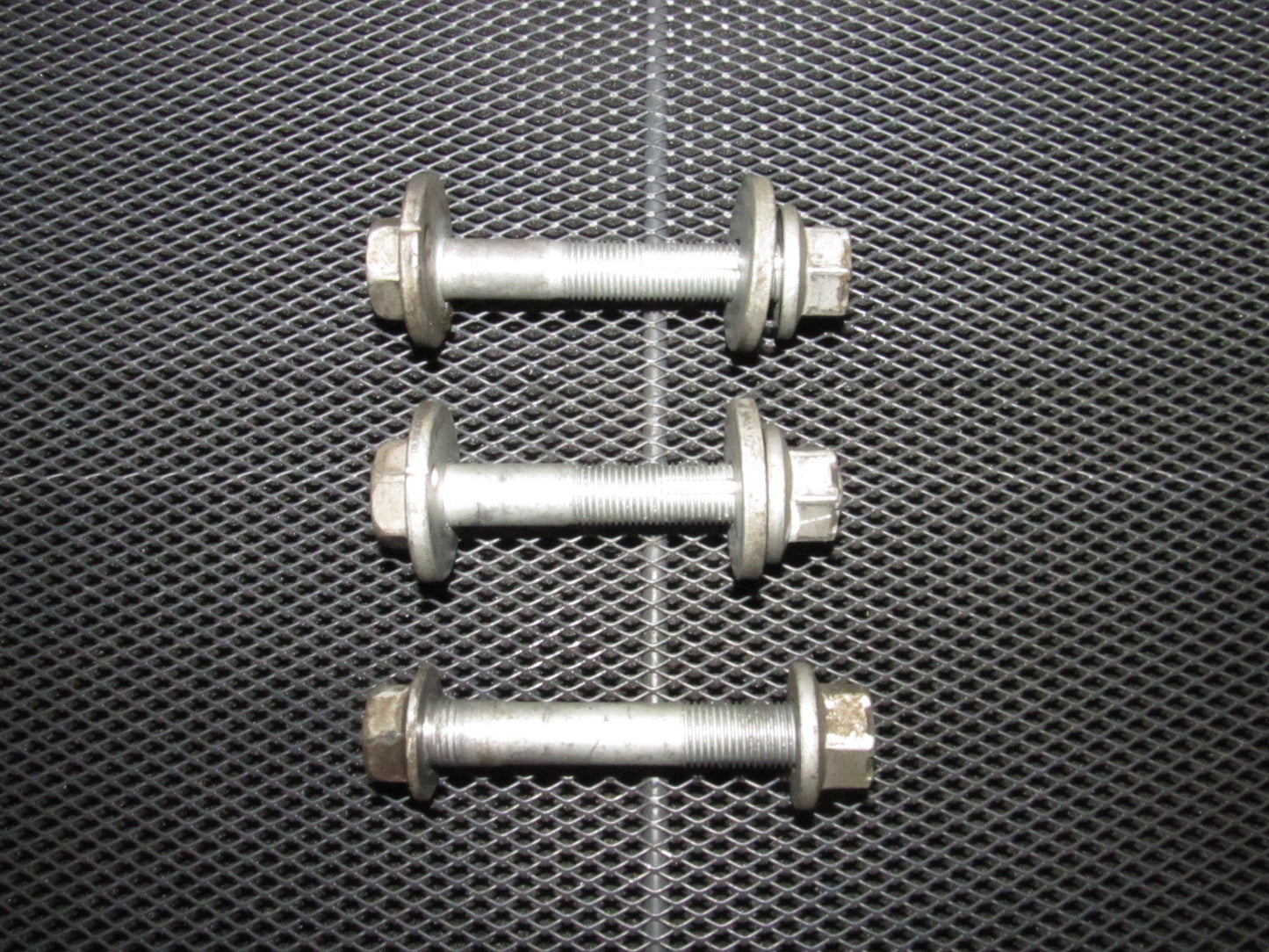 03-04 Infiniti G35 Sedan OEM Rear Alignment Camber Bolt