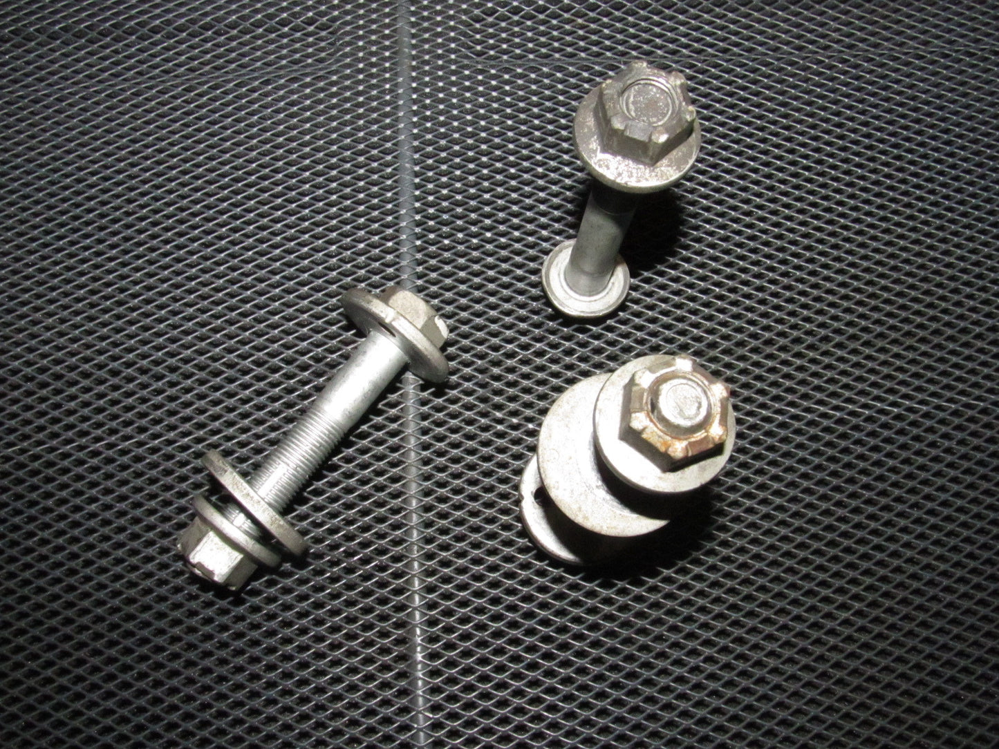 03-04 Infiniti G35 Sedan OEM Rear Alignment Bolt