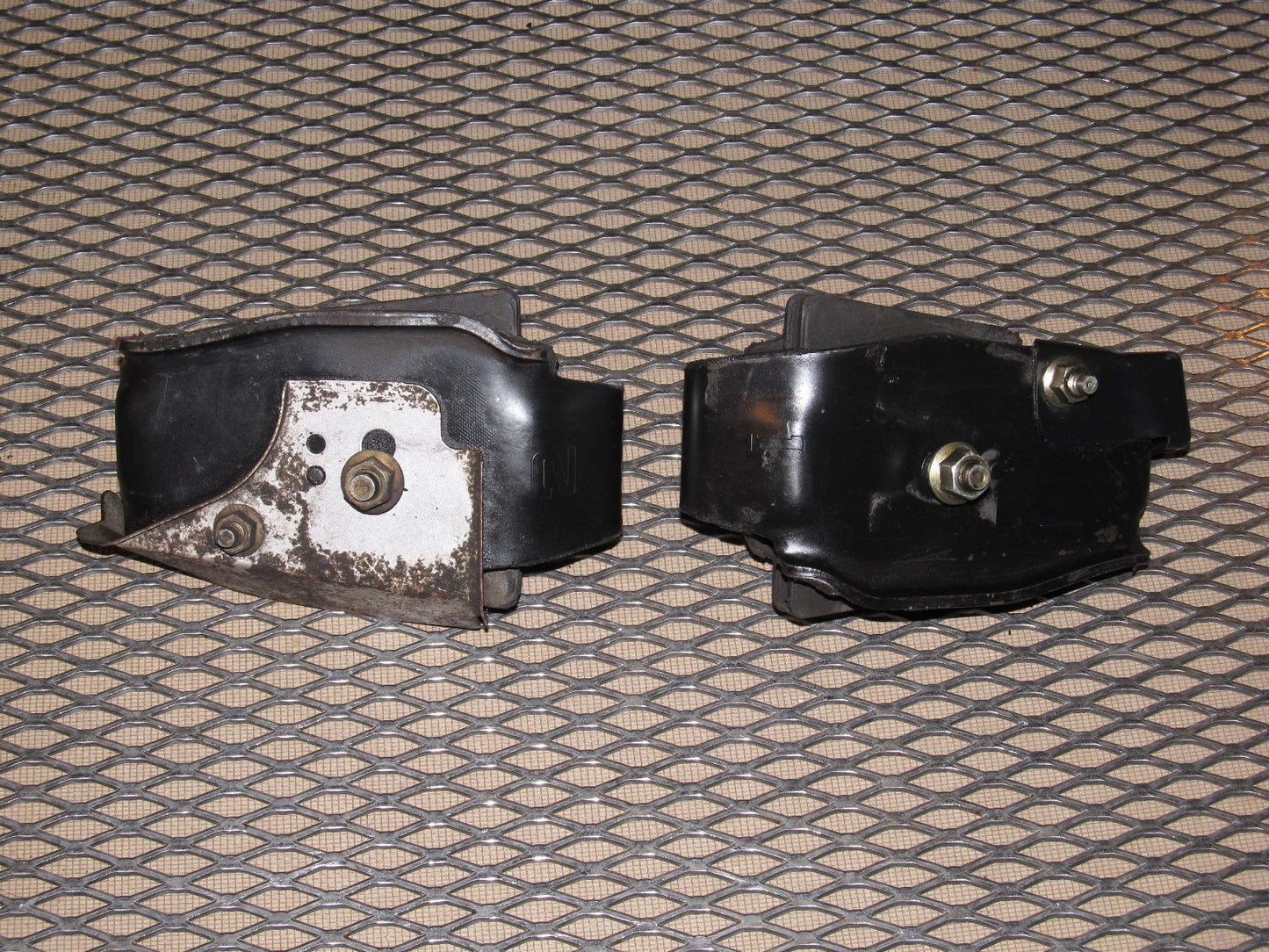 91 92 93 94 Nissan 240SX OEM Engine Motor Mount - Set
