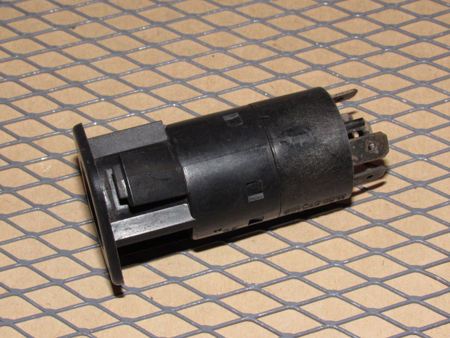77-95 Mercedes Benz T1 Van OEM Dome Map Light Lamp Switch