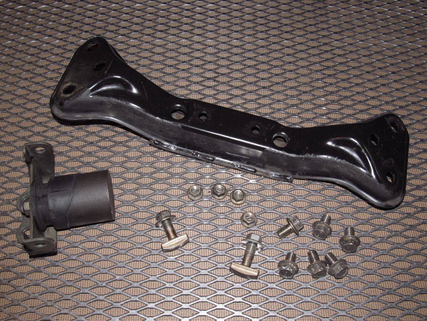 90-96 Nissan 300zx OEM M/T Transmission Bracket - Twin Turbo