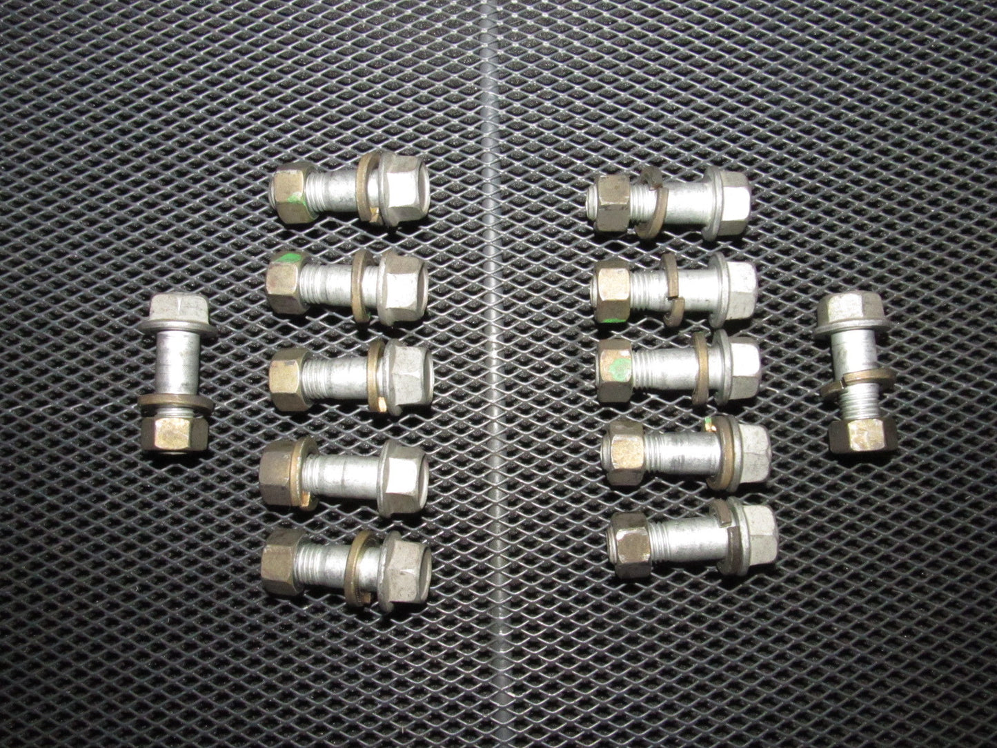 03-04 Infiniti G35 Sedan OEM Differential & Axle Bolt Set