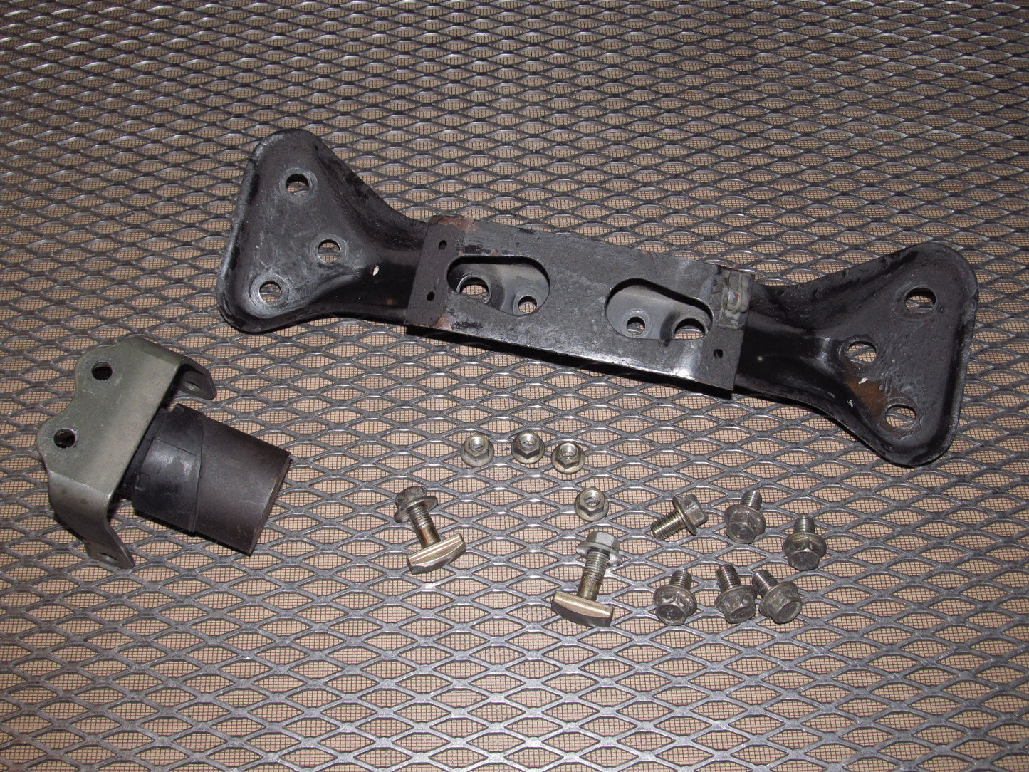 90-96 Nissan 300zx OEM M/T Transmission Bracket - Twin Turbo