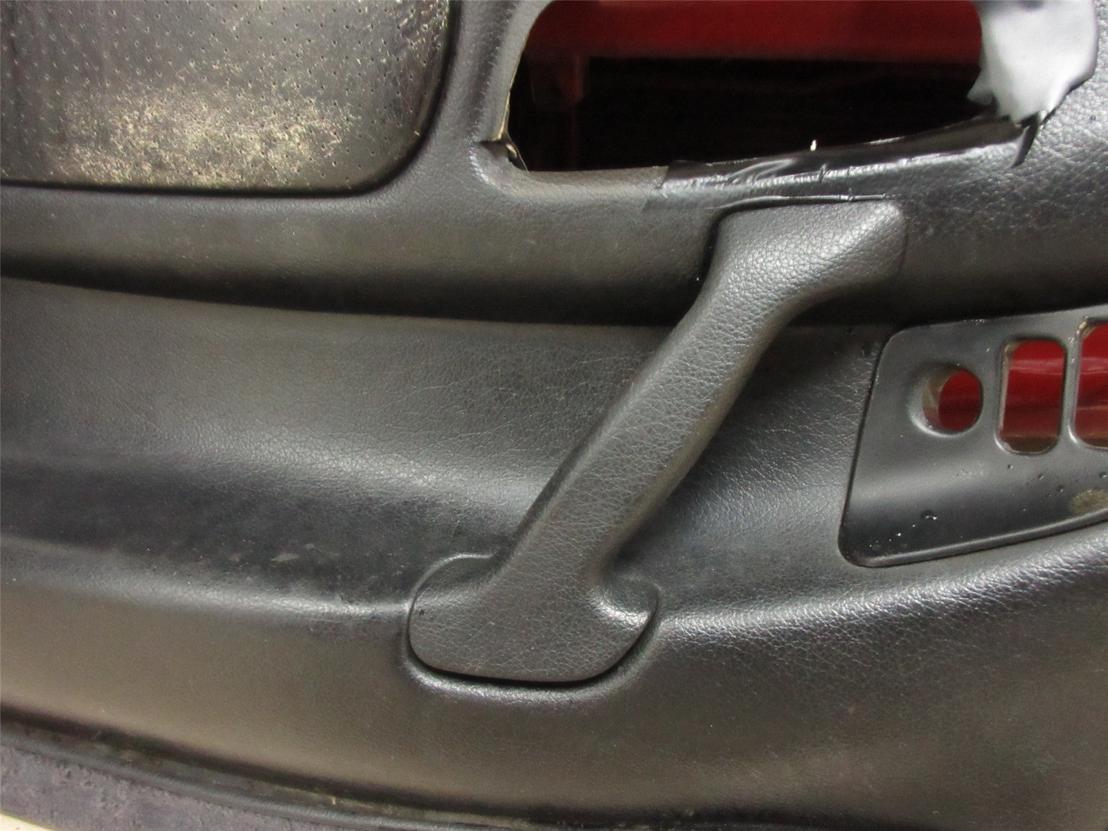 94 95 96 97 Mitsubishi 3000GT OEM Interior Door Panel Pull Handle - Left