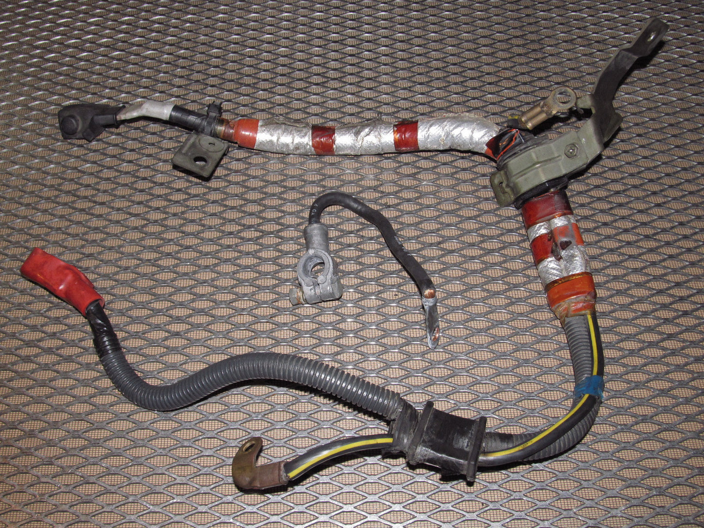 ばっつん 90-96 Nissan 300zx OEM Battery Cable Set - Twin Turbo – Autopartone