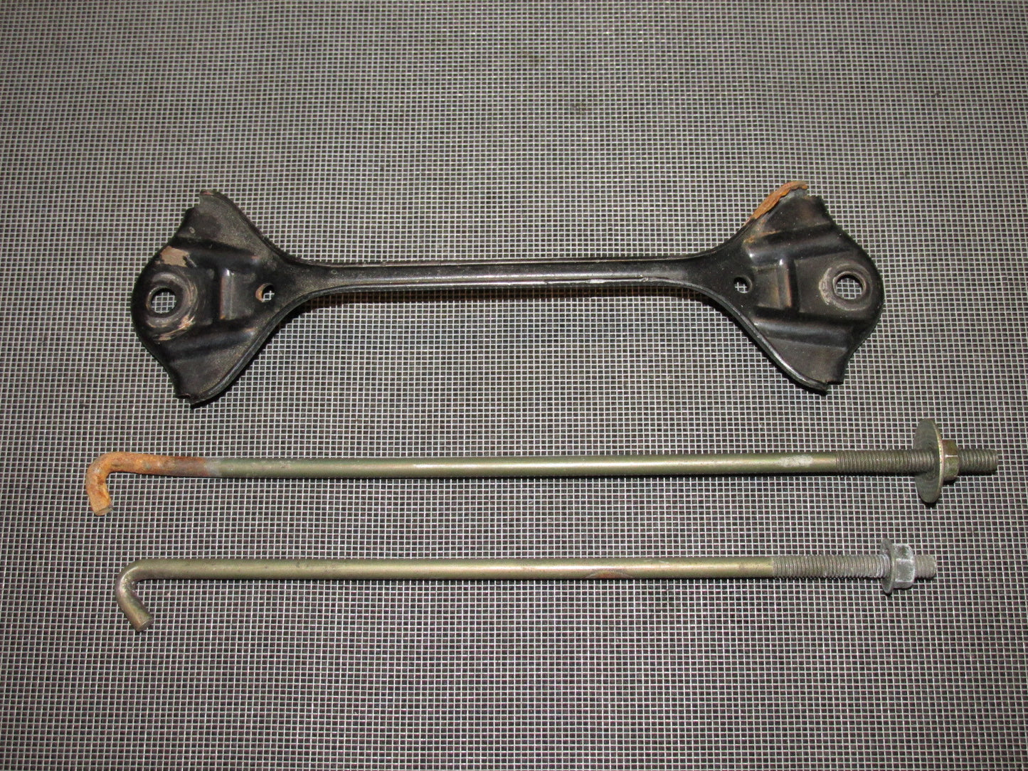 90 91 92 93 94 95 96 Nissan 300zx OEM Battery Tie Lock