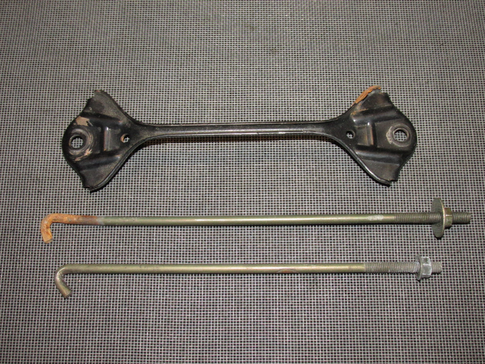 90 91 92 93 94 95 96 Nissan 300zx OEM Battery Tie Lock