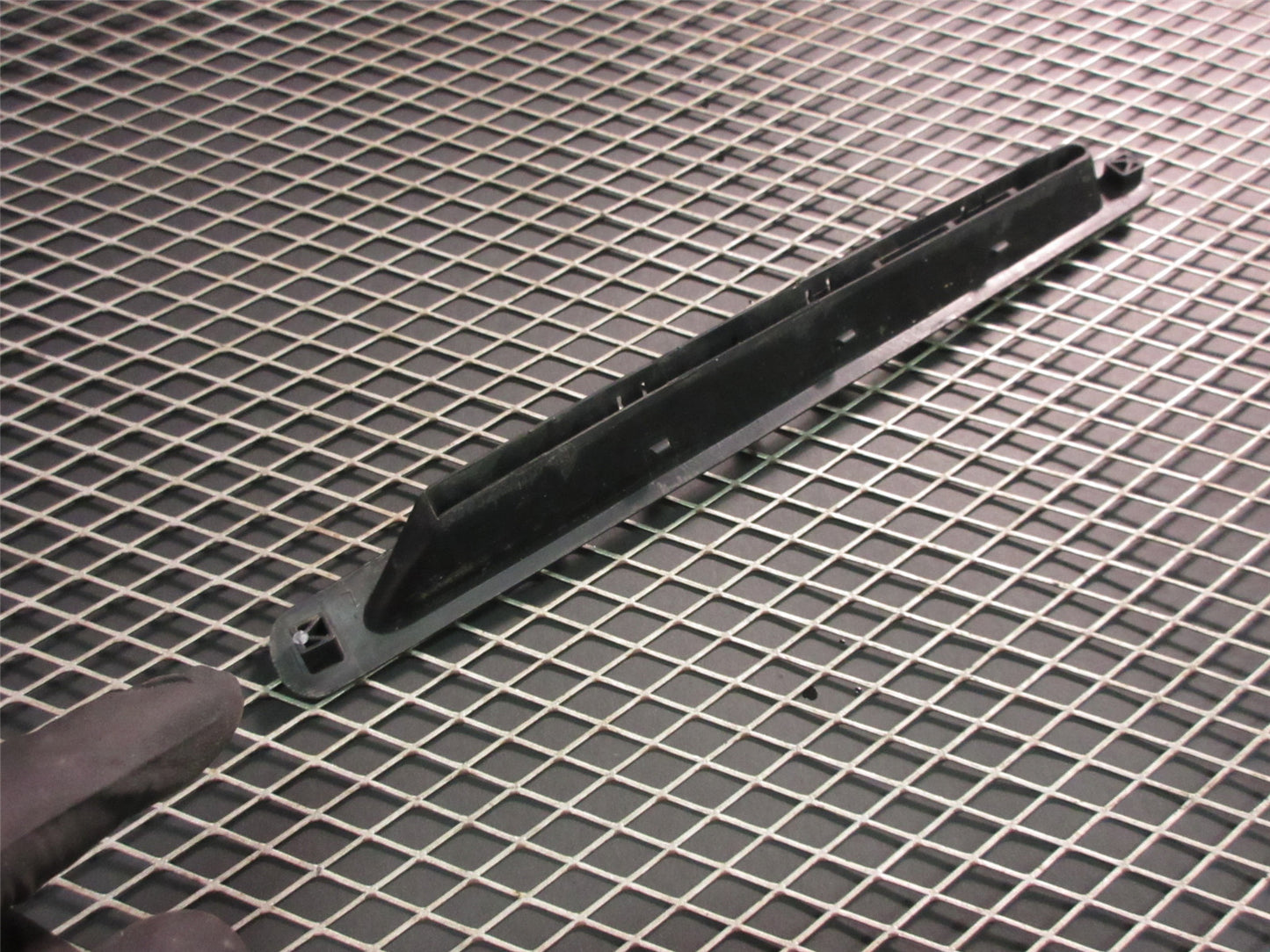 94 95 96 97 Mitsubishi 3000GT OEM Door Panel Window Defroster Air Vent - Left