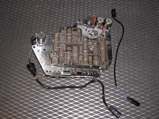 94 95 96 97 Mitsubishi 3000GT A/T Transmission Valve Body