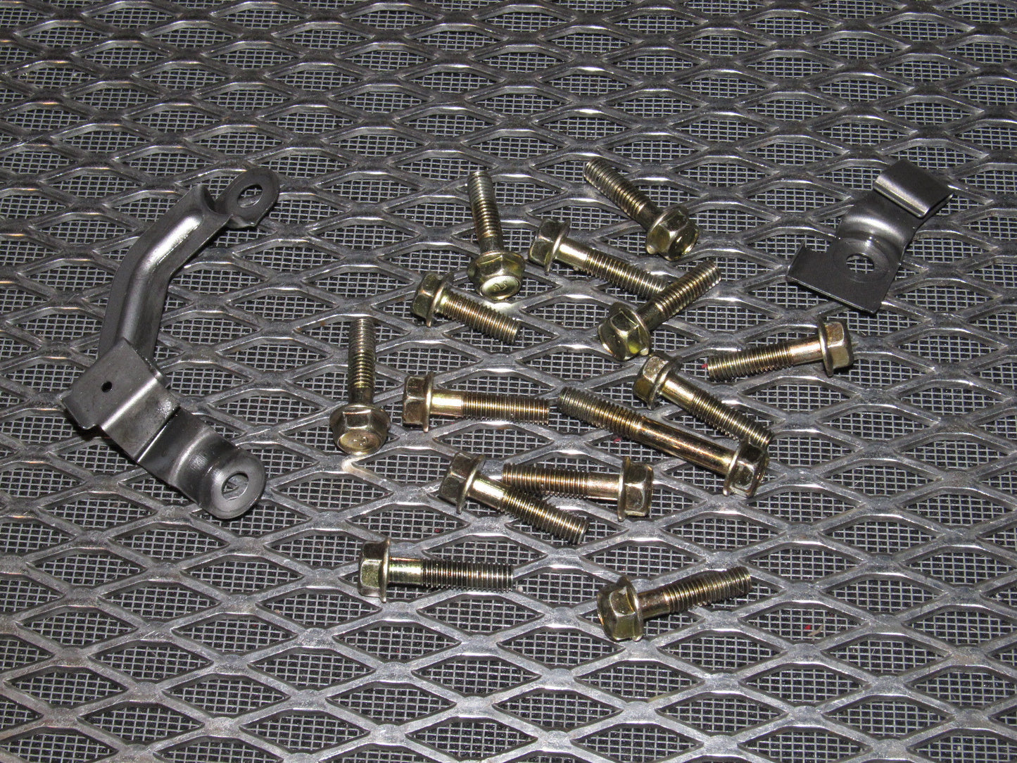 94 95 96 97 Mitsubishi 3000GT A/T Transmission Valve Body