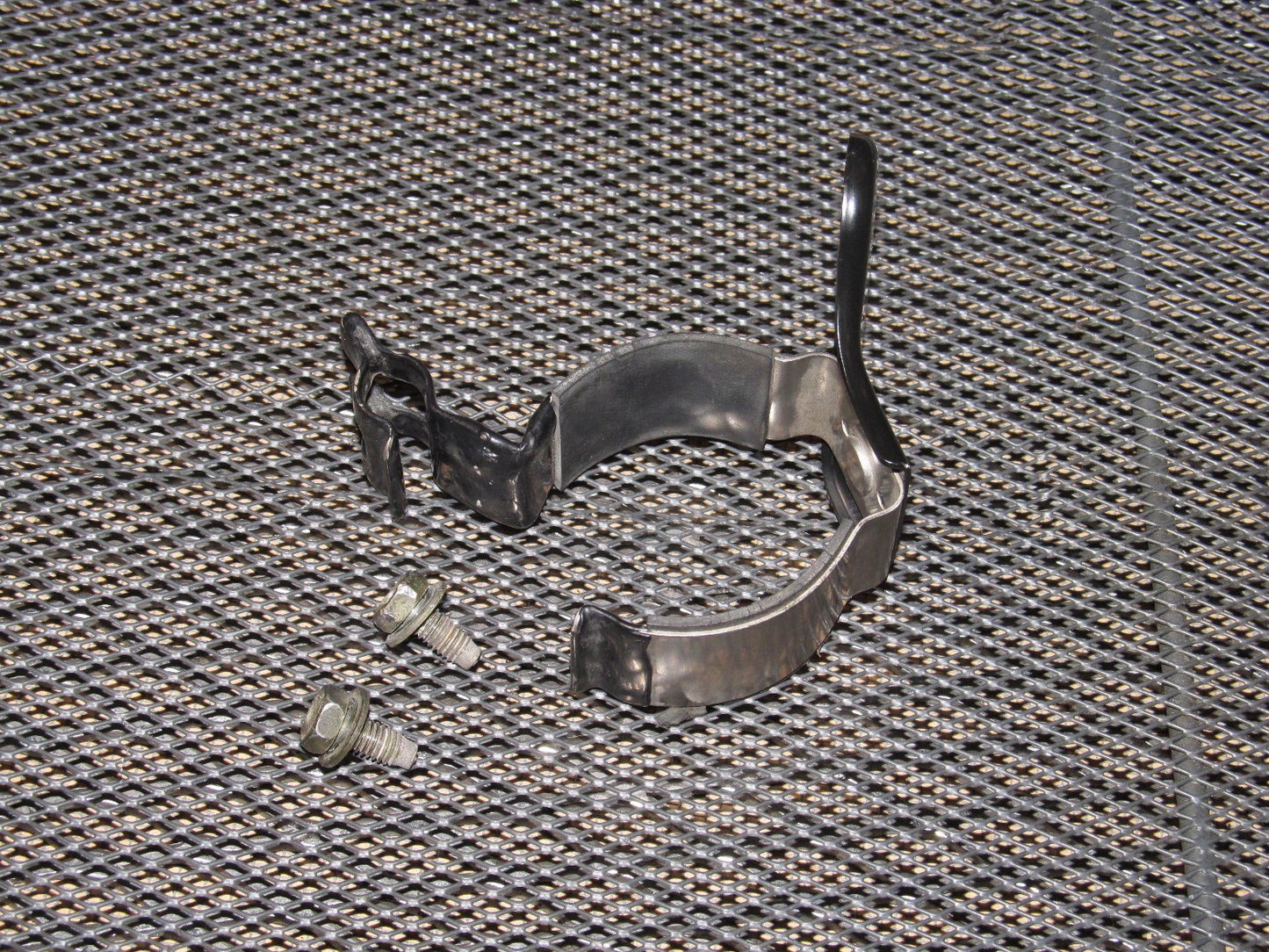 91 92 93 94 Nissan 240SX OEM Fuel Filter Holder Bracket