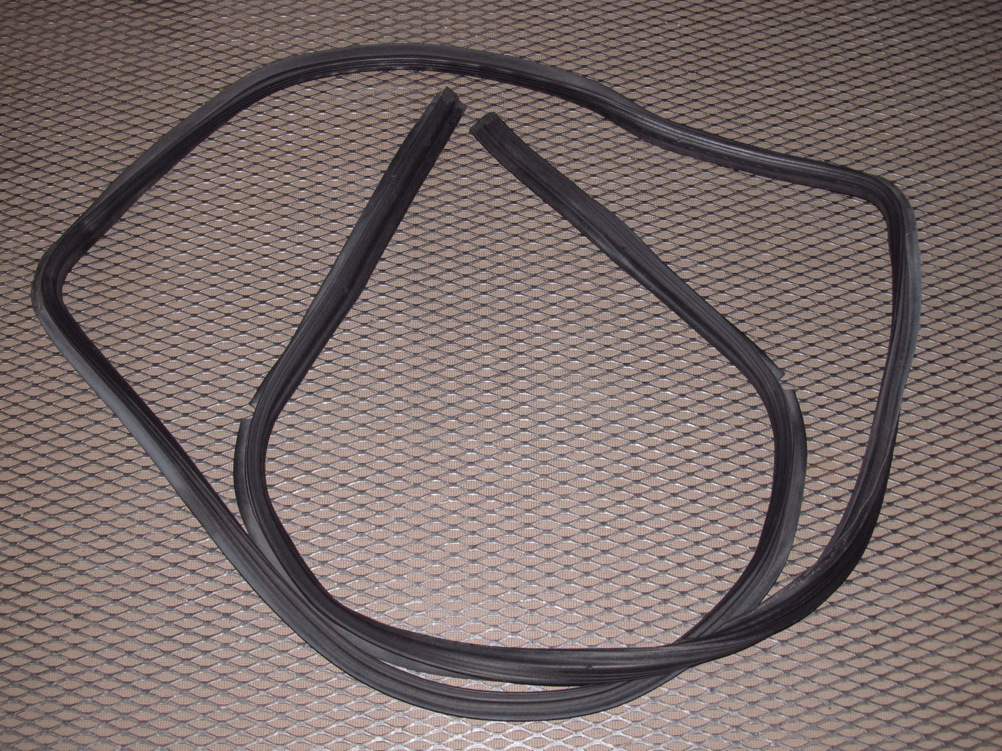 79 80 Datsun 280zx OEM Trunk Hatch Weather Stripping
