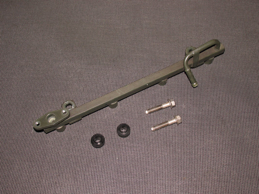 90 91 92 93 Mazda Miata OEM Fuel Rail