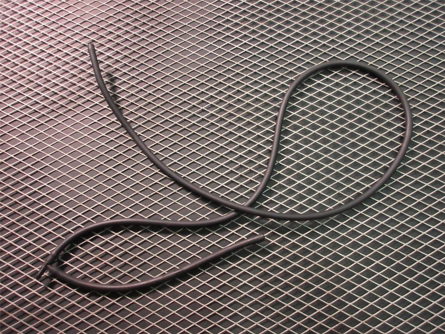 94 95 96 97 Mitsubishi 3000GT OEM Hood Washer Nozzle Hose