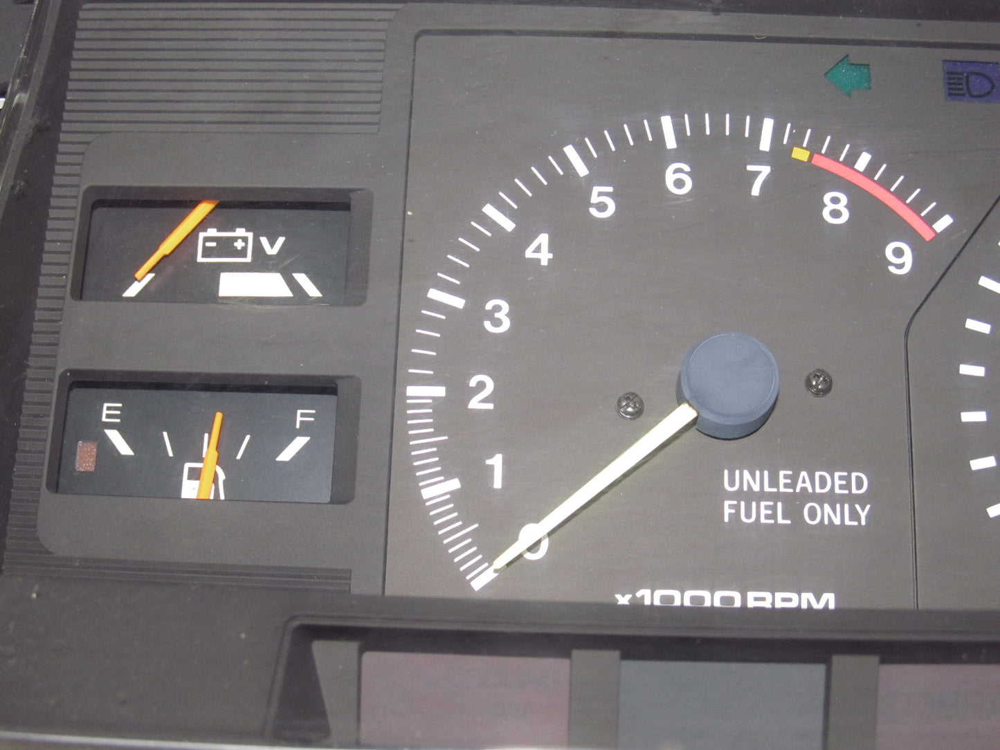 85 86 Toyota MR2 OEM Speedometer Instrument Cluster - M/T