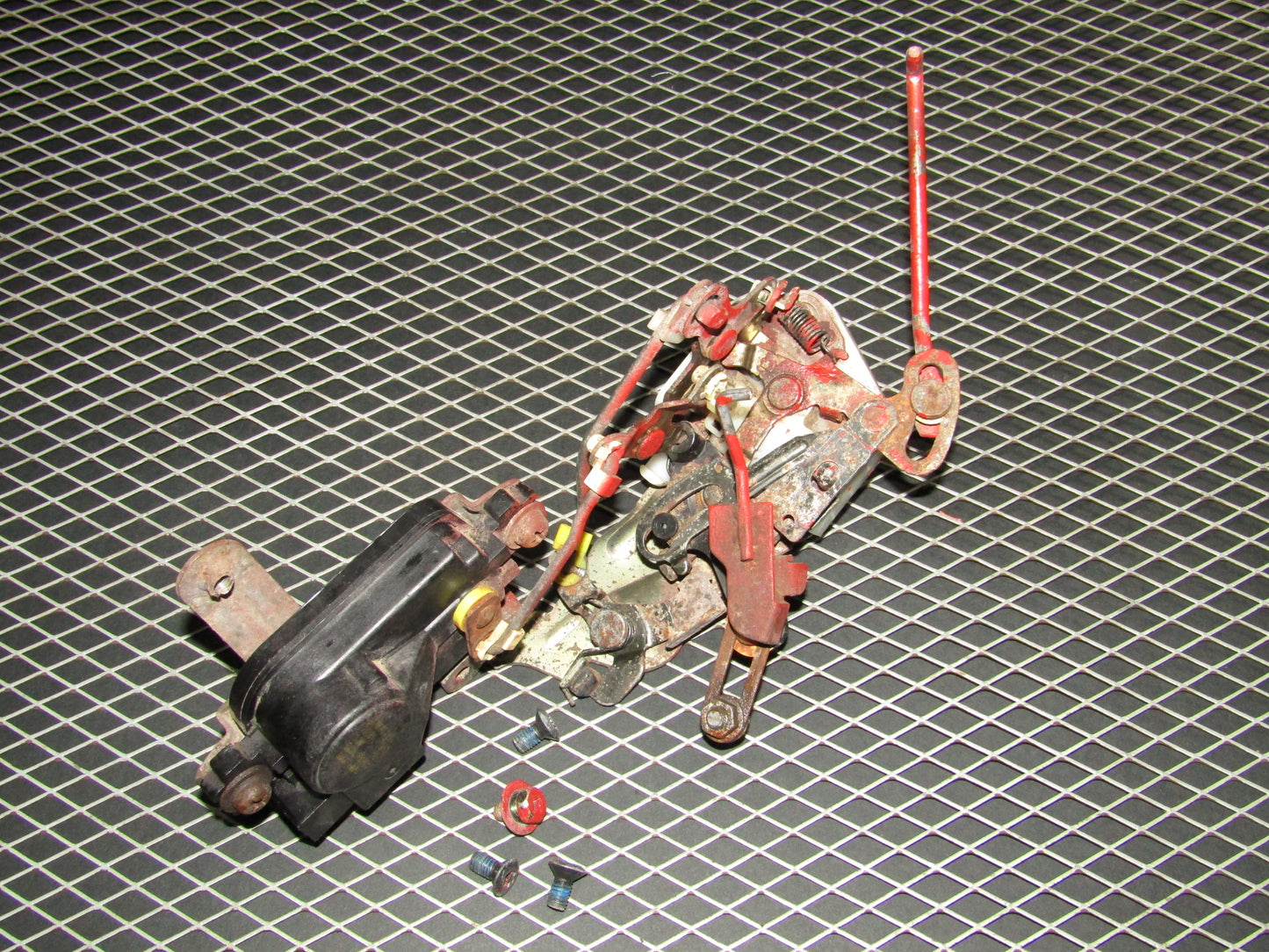 94 95 96 97 Mitsubishi 3000GT OEM Door Latch & Actuator - Left