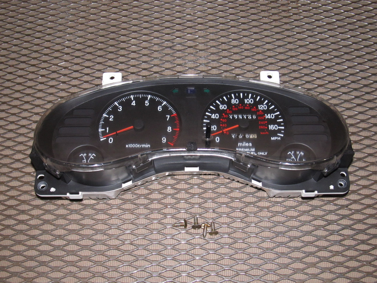 97 98 99 Mitsubishi Eclipse GST Convertible OEM Speedometer Gauge Instrument Cluster