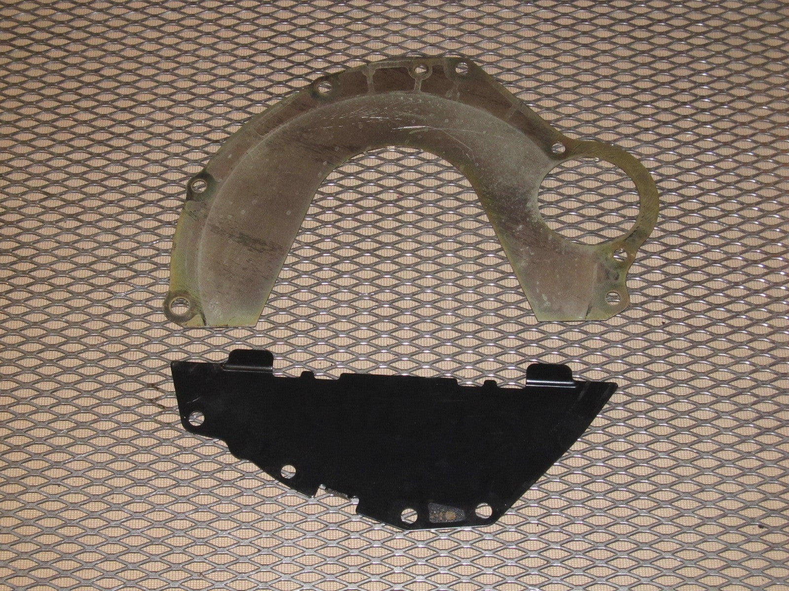 91 92 93 94 Nissan 240SX OEM A/T Engine Mounting Gasket Plate