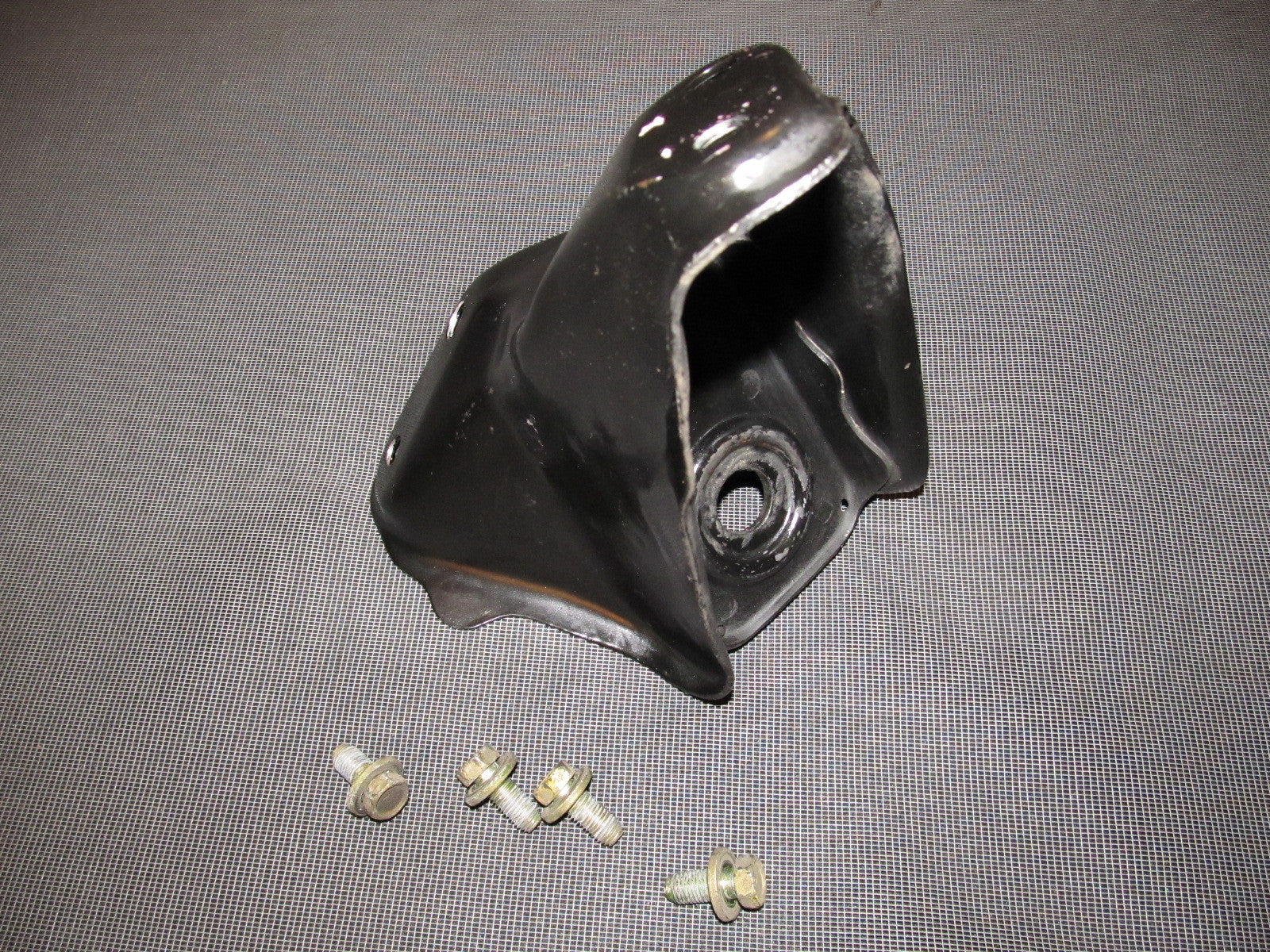 87 88 89 Toyota MR2 OEM Front Sub Frame Bracket - Right