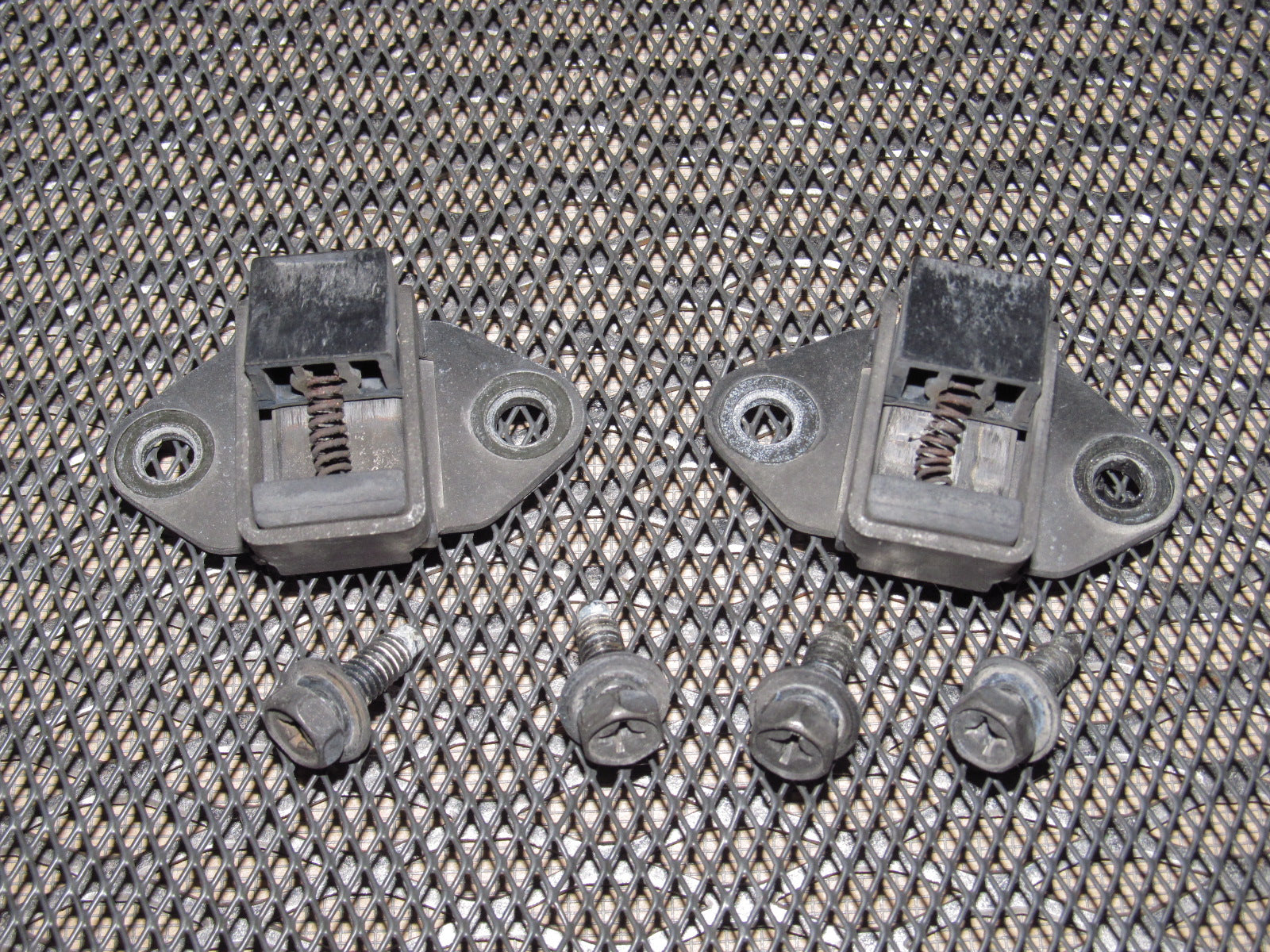 79 80 Datsun 280zx OEM Trunk Hatch Stopper