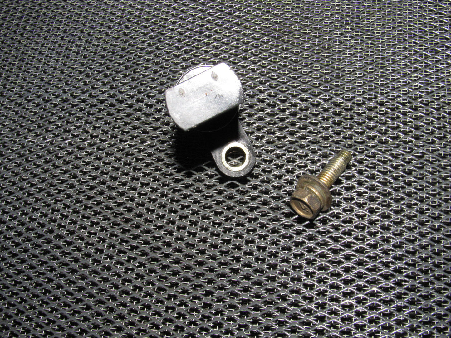 03-04 Infiniti G35 Sedan OEM Cam Position Sensor