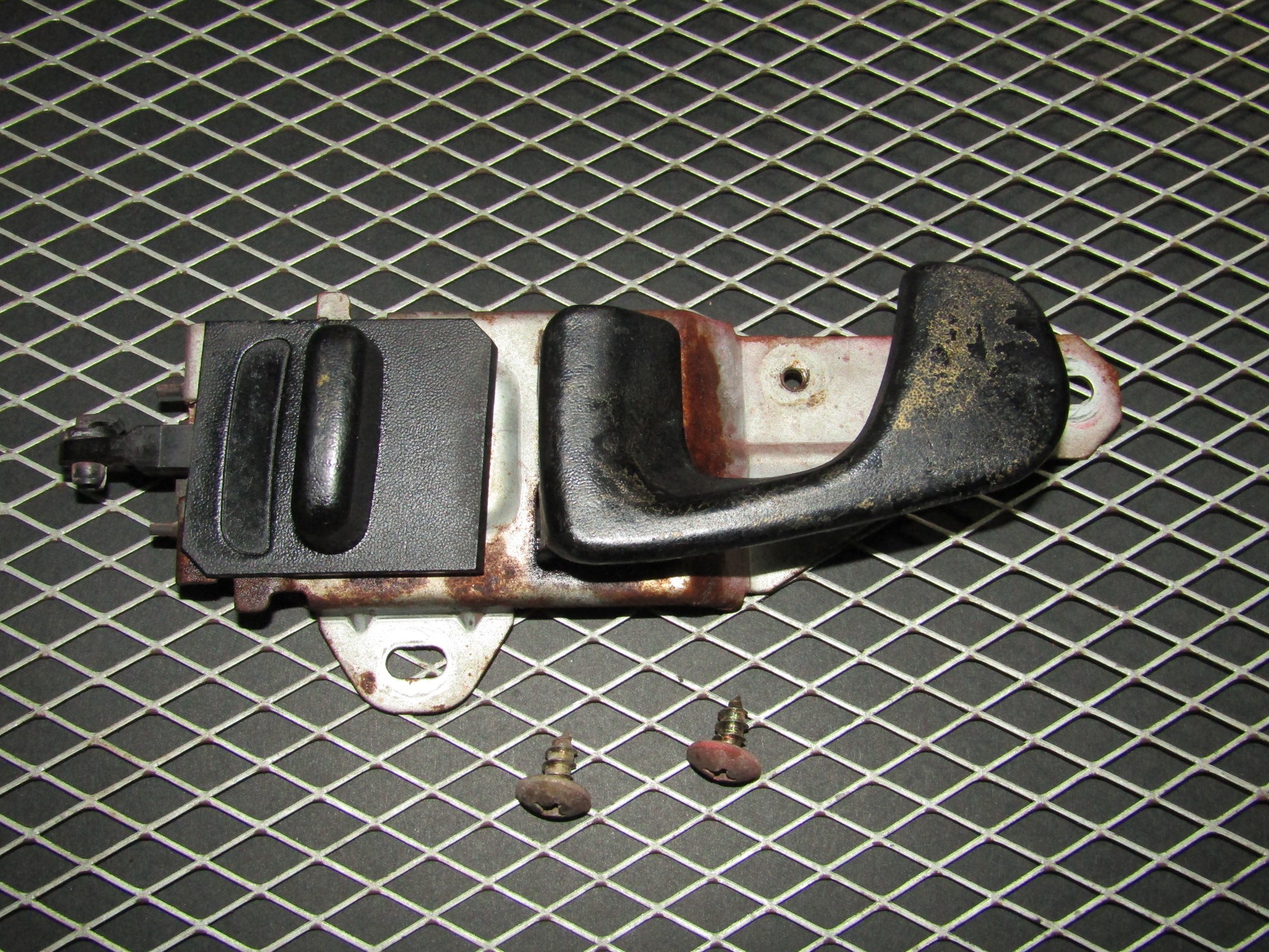 94 95 96 97 Mitsubishi 3000GT OEM Interior Door Handle - Left