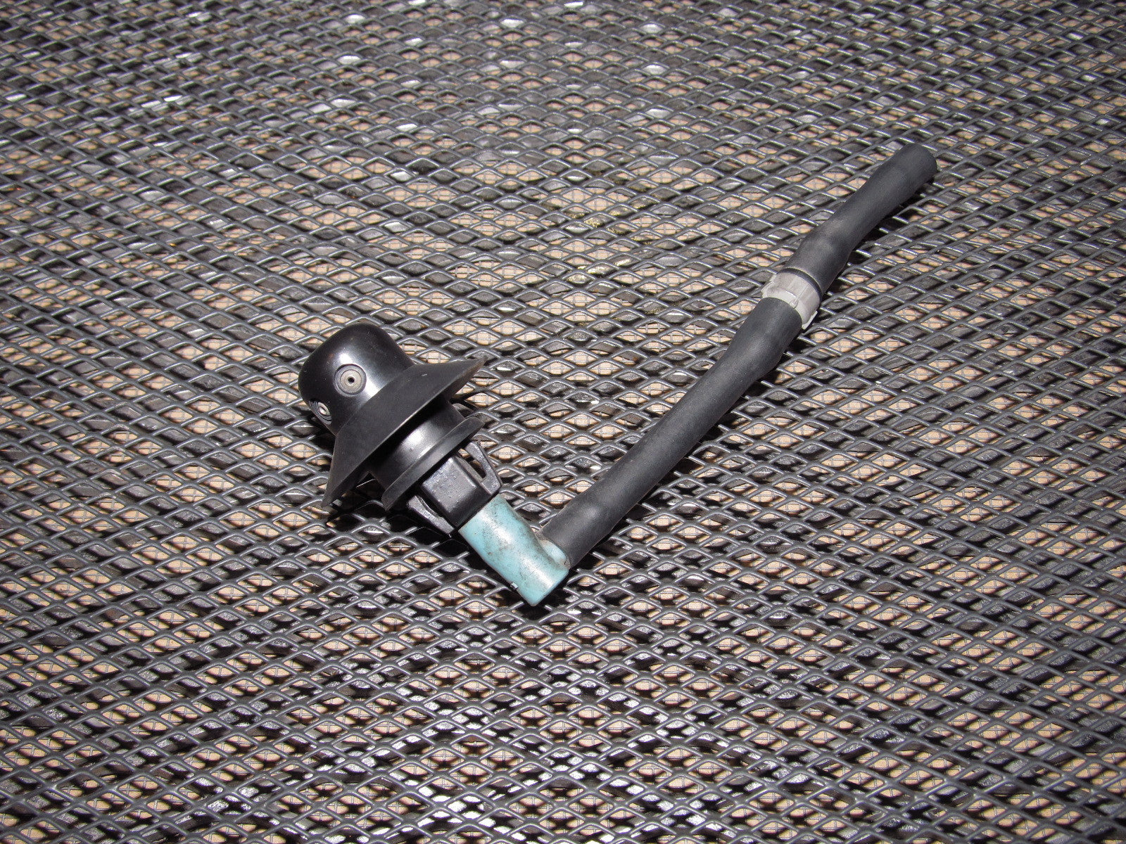 90-96 Nissan 300zx OEM Rear Wiper Washer Sprayer Nozzle